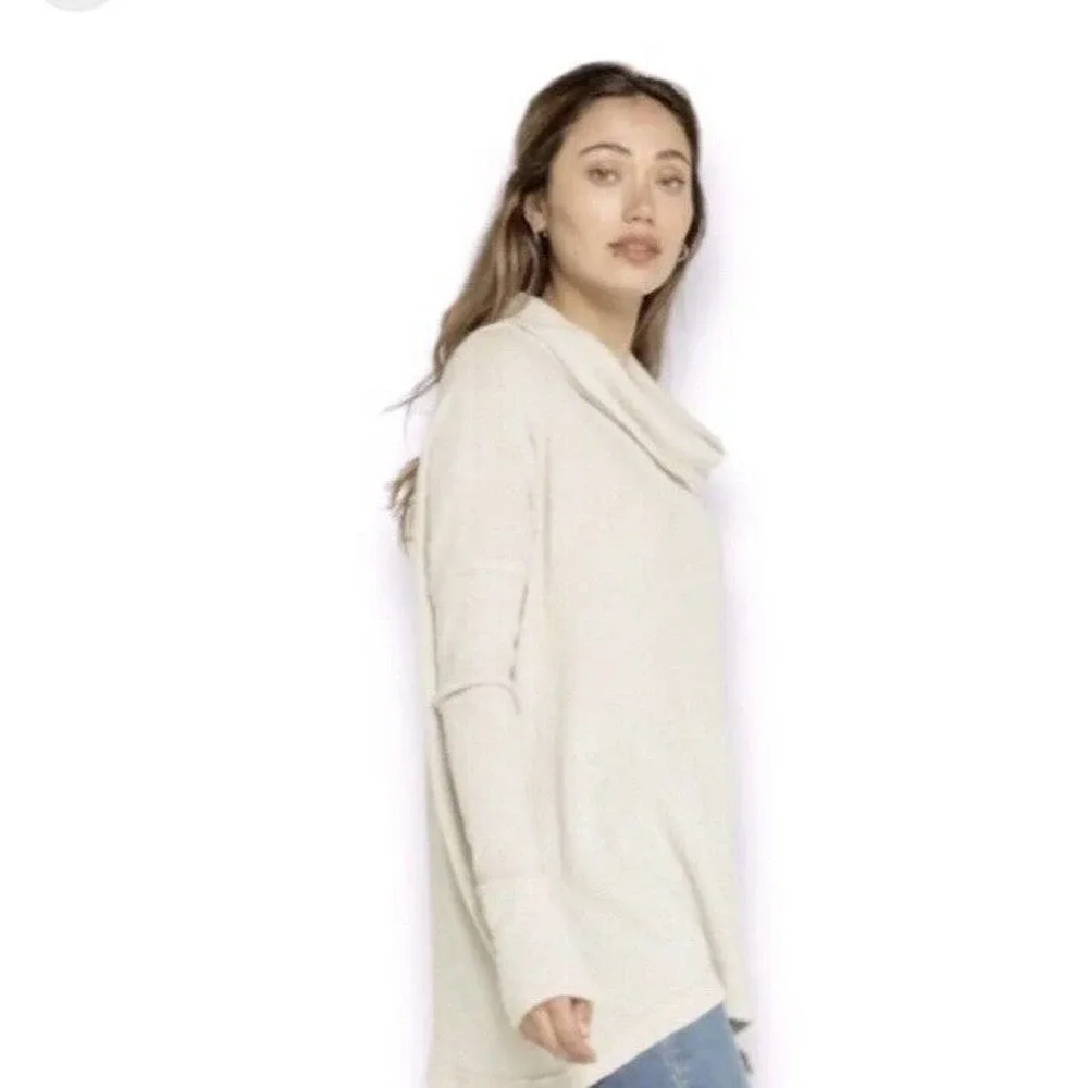 Free People NWT Juicy Long Sleeve Waffle Knit Thermal Shirt S Color: Stone Cold